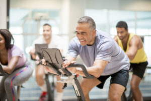 Entenda como o exercício ajuda a retardar o envelhecimento