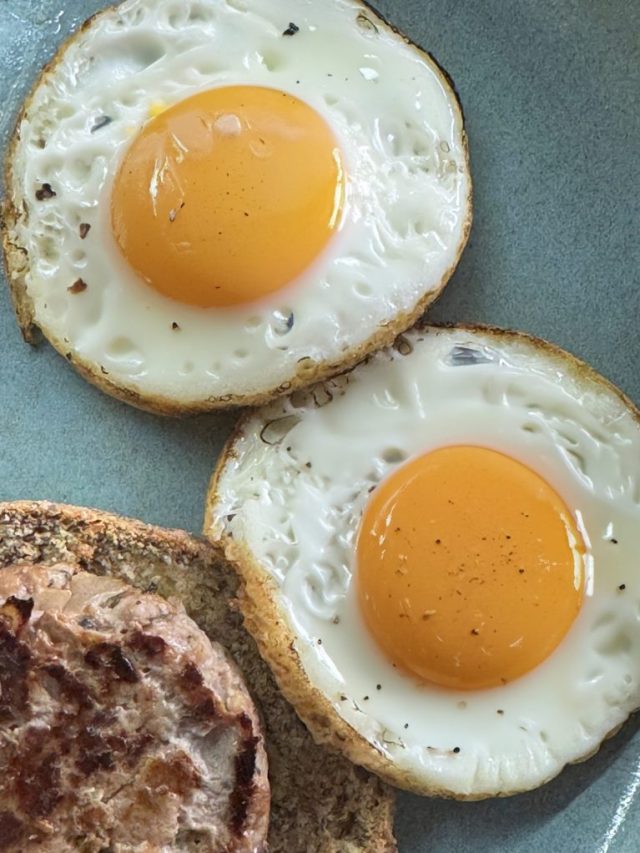 Quantas gramas de proteína tem um ovo? | Growth Blog